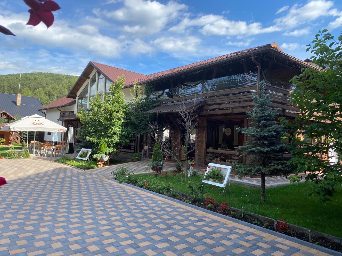 Roua Voronetului Hotel Gura Humorului Buitenkant foto