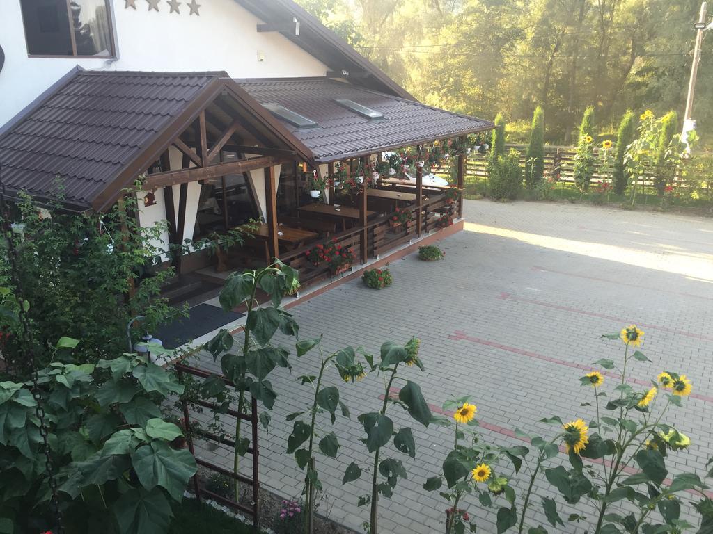 Roua Voronetului Hotel Gura Humorului Buitenkant foto