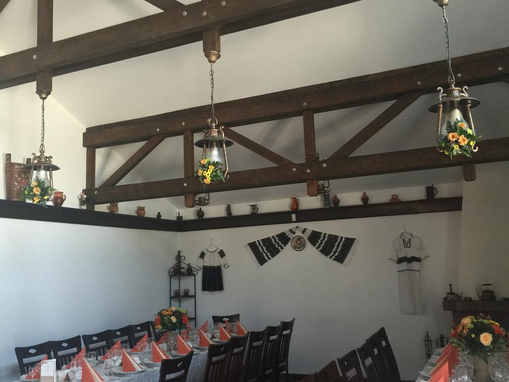 Roua Voronetului Hotel Gura Humorului Buitenkant foto