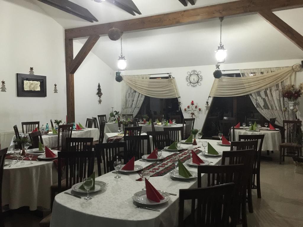 Roua Voronetului Hotel Gura Humorului Buitenkant foto