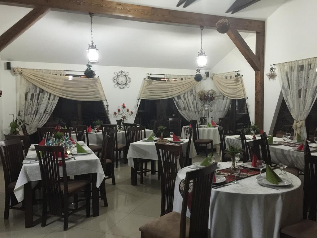 Roua Voronetului Hotel Gura Humorului Buitenkant foto