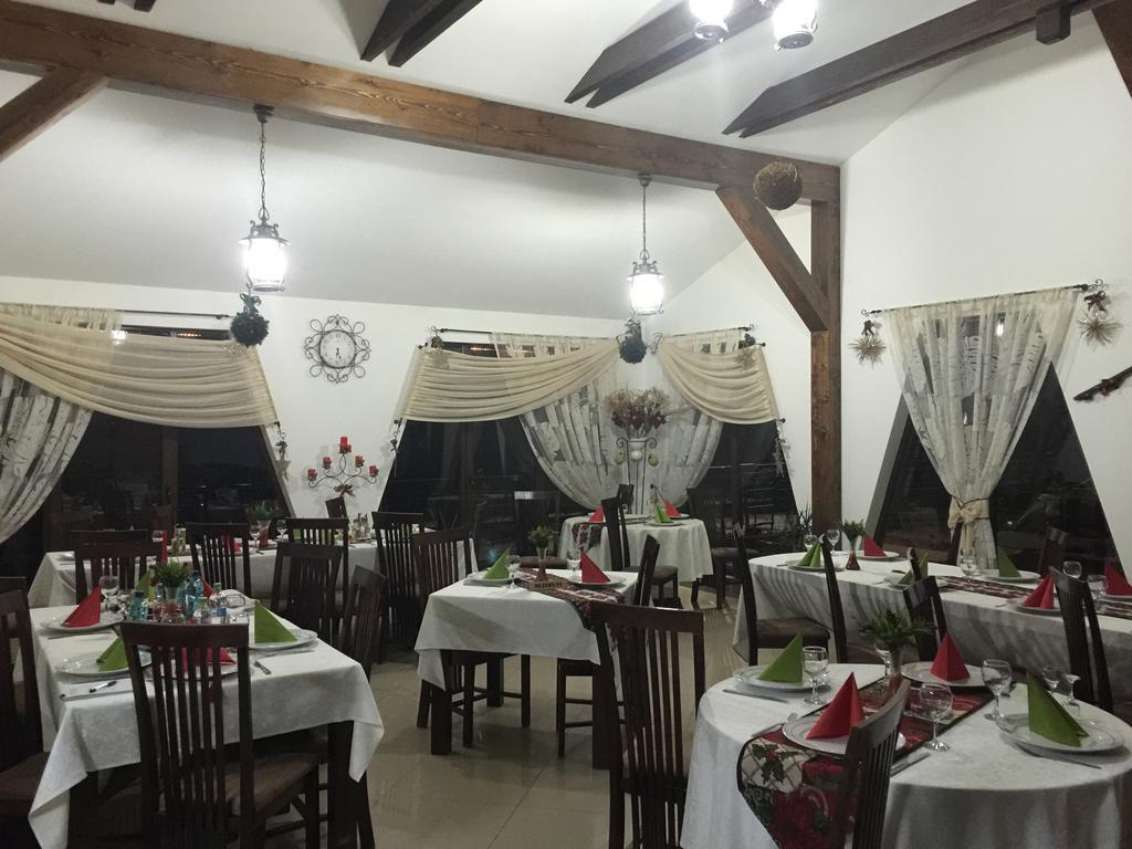 Roua Voronetului Hotel Gura Humorului Buitenkant foto