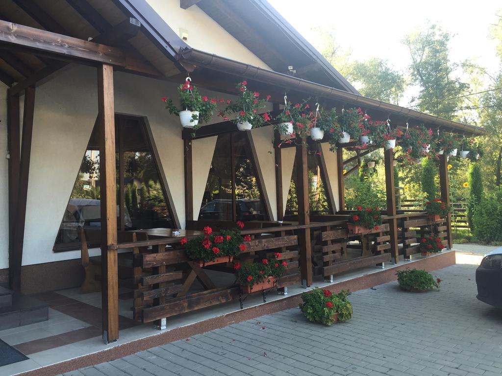 Roua Voronetului Hotel Gura Humorului Buitenkant foto